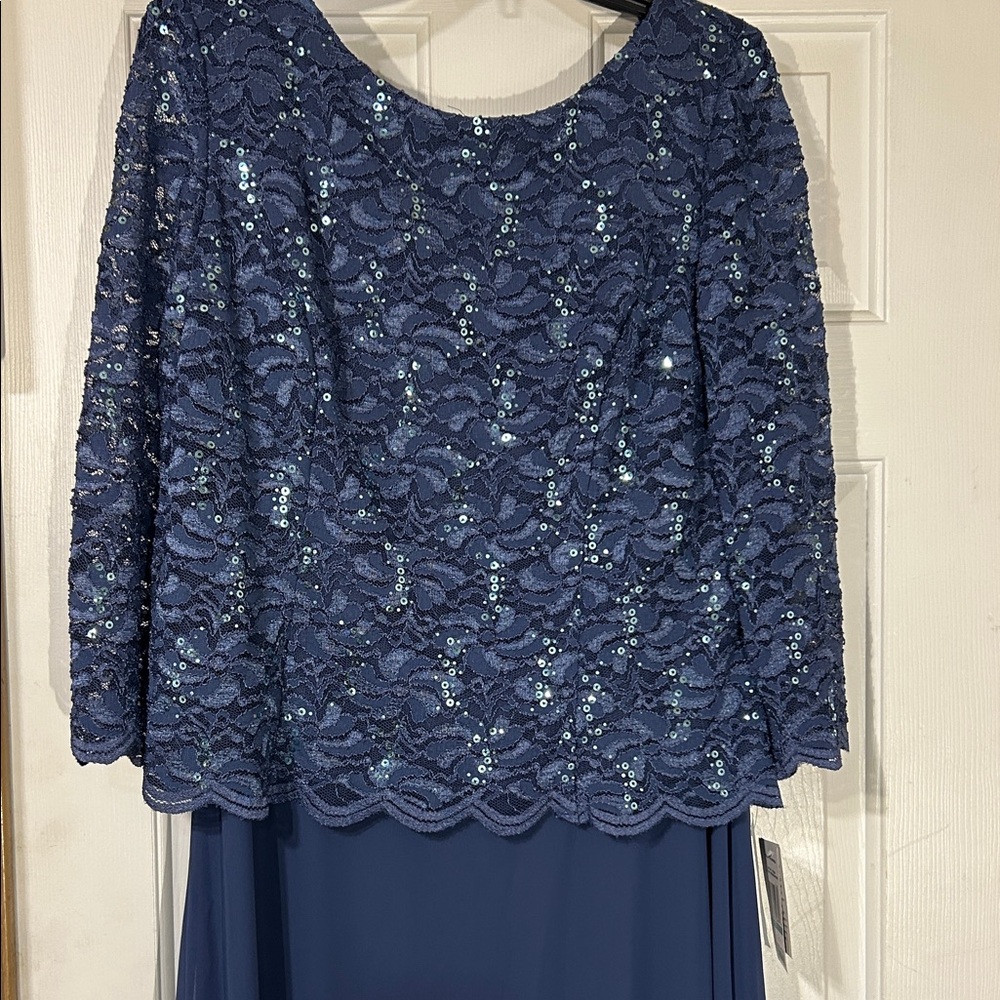 NWT: Alex Evenings Wedgewood Lace Dress Size 16 - Picture 2 of 7